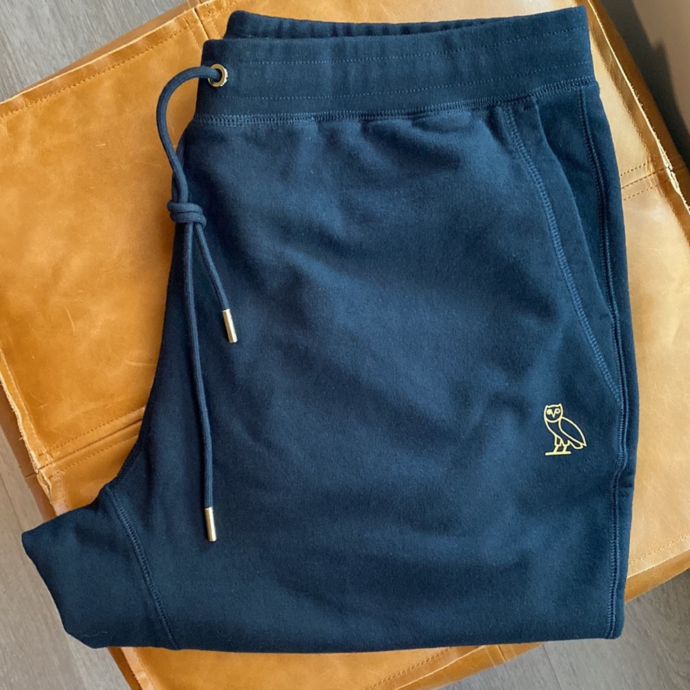 NWT - OVO ESSENTIALS SWEATPANTS